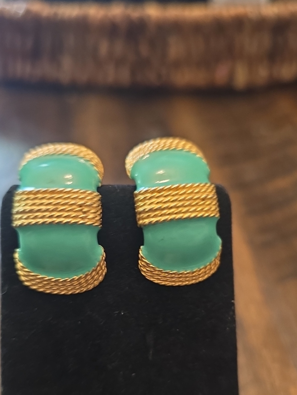 Gold-Tone Rope Trim Emerald Green Clip-On Earrings